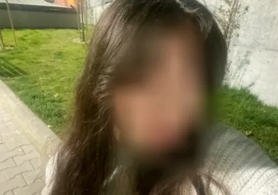 Carmela, 22 anni