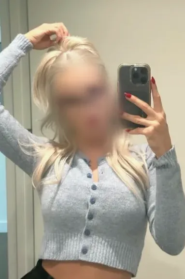 Rebecca, 25 anni