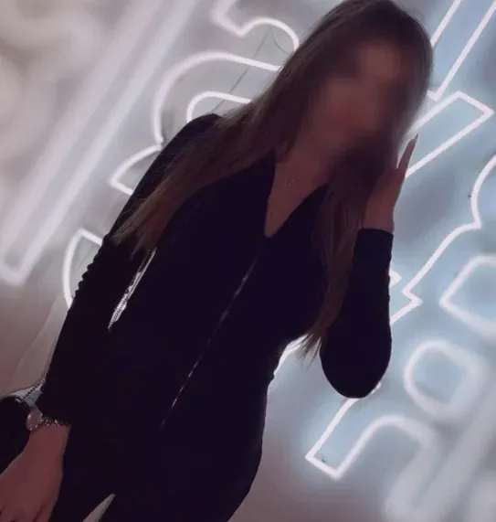 Sofia, 32 anni